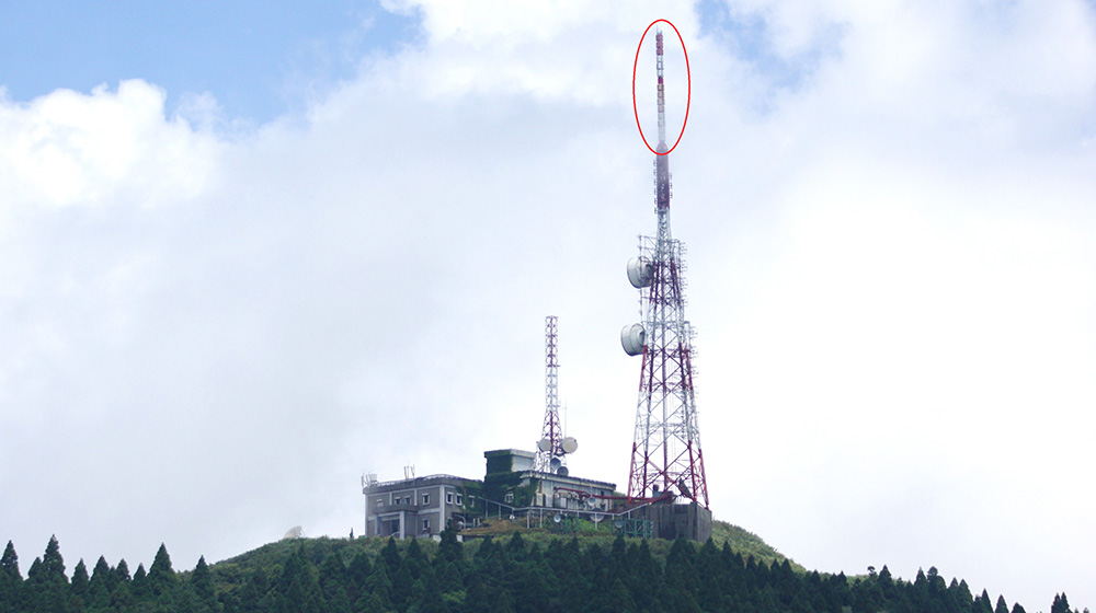無線電視主發射站外觀及其發射天線